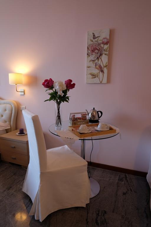 Fiore Vaticano B&B Rome Bilik gambar